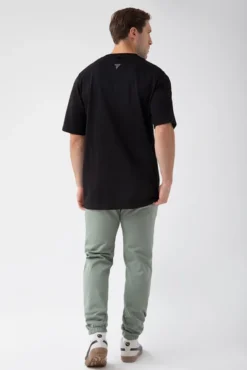 Trec Wear NOWOŚĆ Czarny T-shirt męski TW BASIC TSHIRT OVERSIZE 181 M BLACK